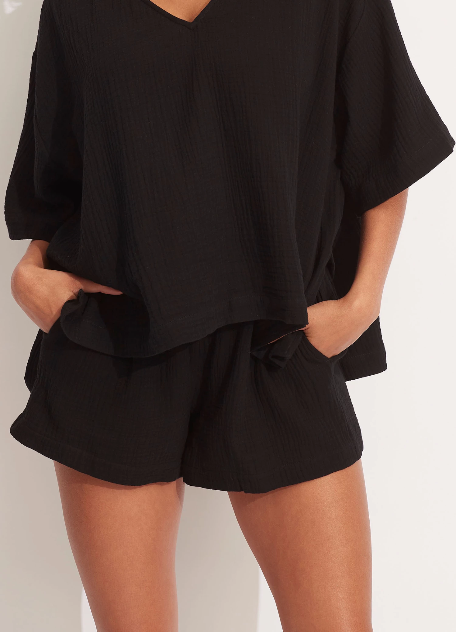 Seafolly Ladies Double Cloth Short Black 2 Seafolly Ladies Double Cloth Short Black - Image 2